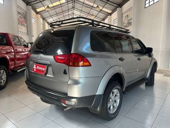 MITSUBISHI-PAJERO DAKAR-2012