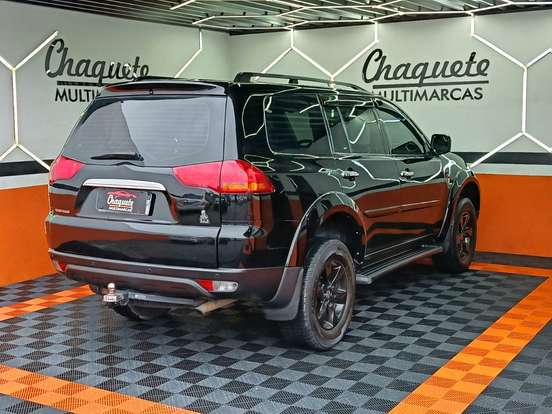 MITSUBISHI-PAJERO DAKAR-3.2 4X4 16V TURBO INTERCOOLER DIESEL 4P AUTOMÁTICO MITSUBISHI-PAJERO DAKAR-2011