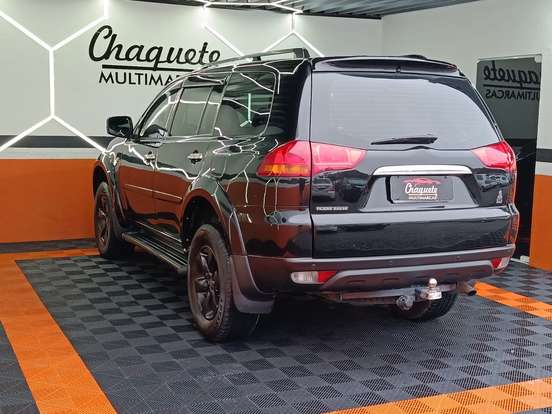 MITSUBISHI-PAJERO DAKAR-2011