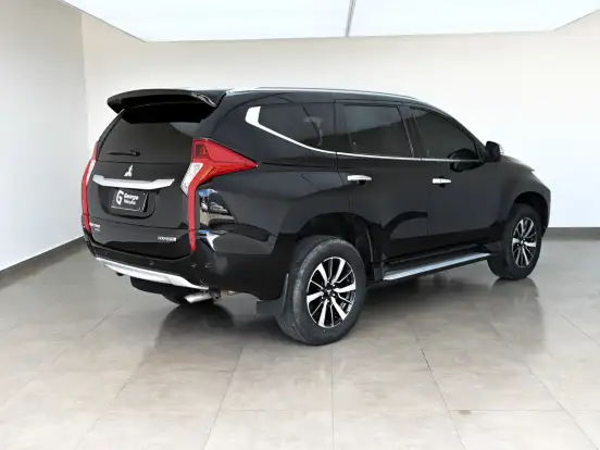 MITSUBISHI-PAJERO SPORT-2.4 16V MIVEC TURBO DIESEL HPE AWD AUTOMÁTICO MITSUBISHI-PAJERO SPORT-2019