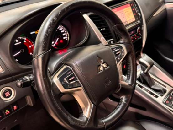MITSUBISHI-PAJERO SPORT-2.4 16V MIVEC TURBO DIESEL HPE AWD AUTOMÁTICO MITSUBISHI-PAJERO SPORT-2019