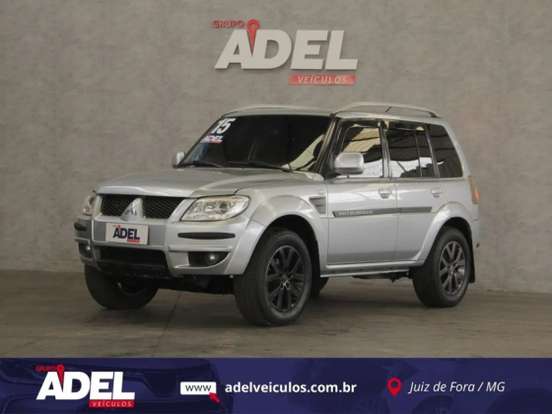 MITSUBISHI-PAJERO TR4-2.0 4X2 16V 140CV FLEX 4P AUTOMÁTICO MITSUBISHI-PAJERO TR4-2014
