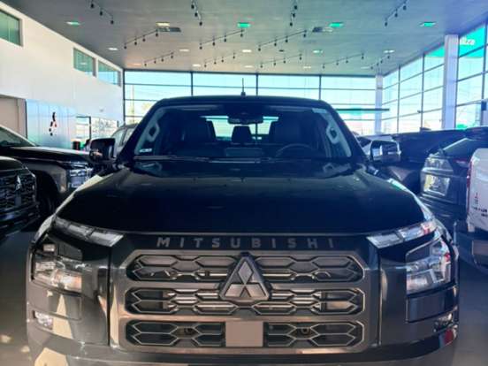 MITSUBISHI-TRITON-2.4 BITURBO DIESEL CD HPE-S 4X4 AUTOMÁTICO MITSUBISHI-TRITON-2025