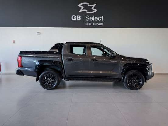 MITSUBISHI-TRITON-2.4 BITURBO DIESEL CD KATANA 4X4 AUTOMÁTICO MITSUBISHI-TRITON-2025