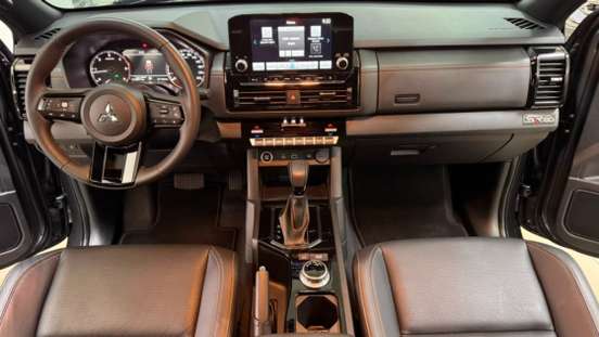 MITSUBISHI-TRITON-2025