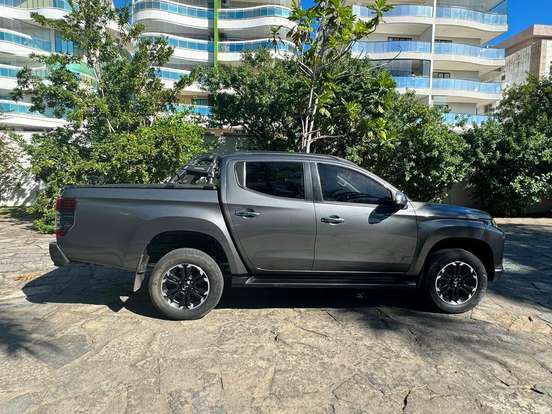 MITSUBISHI-L200 TRITON-2.4 16V TURBO DIESEL SPORT HPE CD 4P 4X4 AUTOMÁTICO MITSUBISHI-L200 TRITON-2024