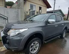 MITSUBISHI L200 TRITON 2.4 16V TURBO DIESEL SPORT HPE-S CD 4P 4X4 AUTOMÁTICO MITSUBISHI L200 TRITON 2.4 16V TURBO DIESEL SPORT HPE-S CD 4P 4X4 AUTOMÁTICO