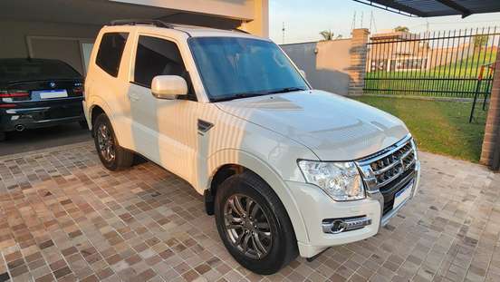 MITSUBISHI-PAJERO FULL-3.2 HPE 4X4 16V TURBO INTERCOOLER DIESEL 2P AUTOMÁTICO MITSUBISHI-PAJERO FULL-2017