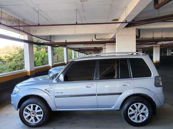MITSUBISHI-PAJERO TR4-2.0 4X4 16V 140CV FLEX 4P AUTOMÁTICO MITSUBISHI-PAJERO TR4-2012