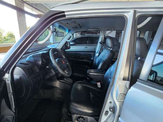 MITSUBISHI-PAJERO TR4-2.0 4X4 16V 140CV FLEX 4P AUTOMÁTICO MITSUBISHI-PAJERO TR4-2012