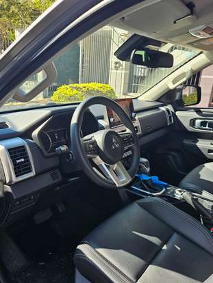 MITSUBISHI-TRITON-2.4 BITURBO DIESEL CD HPE-S 4X4 AUTOMÁTICO MITSUBISHI-TRITON-2025