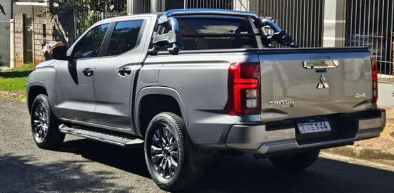 MITSUBISHI-TRITON-2.4 BITURBO DIESEL CD HPE-S 4X4 AUTOMÁTICO MITSUBISHI-TRITON-2025
