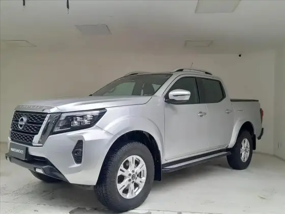NISSAN FRONTIER 2.3 16V TURBO DIESEL XE CD 4X4 AUTOMÁTICO