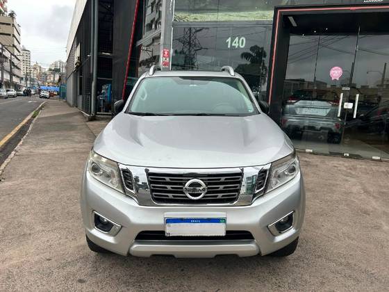 NISSAN FRONTIER 2.3 16V TURBO DIESEL LE CD 4X4 AUTOMÁTICO