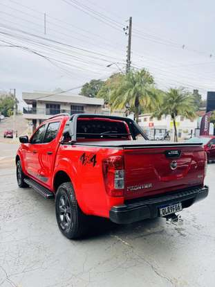 NISSAN-FRONTIER-2019
