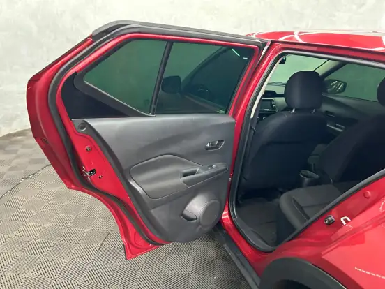 NISSAN-KICKS-2024