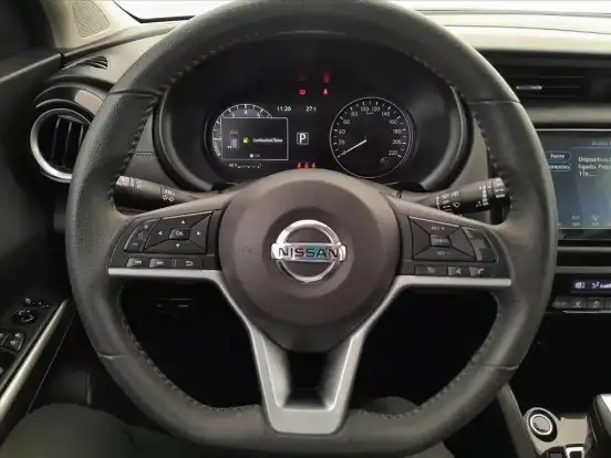 NISSAN-KICKS-2021