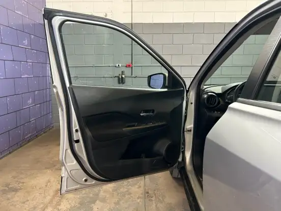 NISSAN-KICKS-2024