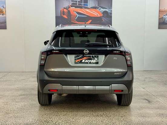 NISSAN-KICKS-2025