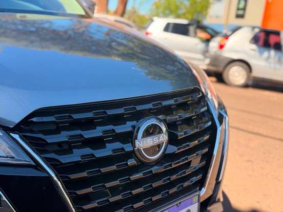 NISSAN-KICKS-2024