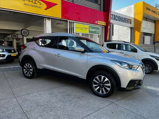 NISSAN-KICKS-2018