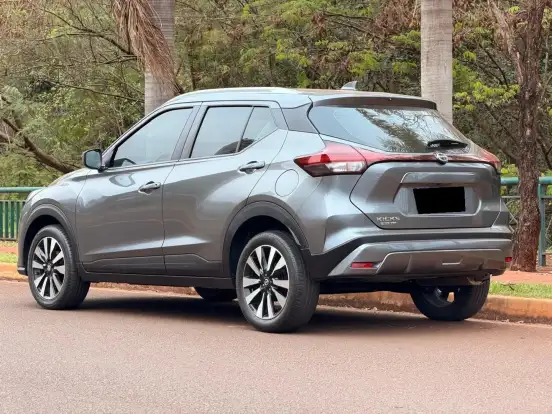 NISSAN-KICKS PLAY-2025
