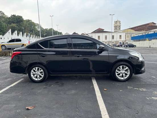 NISSAN-VERSA-1.6 16V FLEX SV 4P XTRONIC NISSAN-VERSA-2017