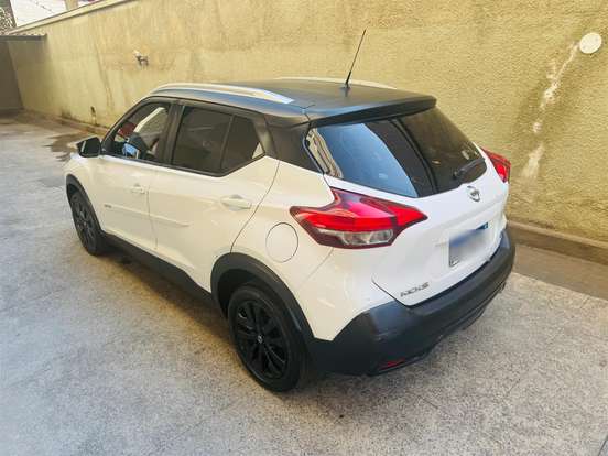 NISSAN-KICKS-2018