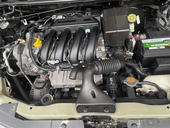 NISSAN-LIVINA-1.6 16V FLEX 4P MANUAL NISSAN-LIVINA-2012
