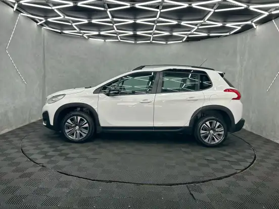 PEUGEOT-2008-2022