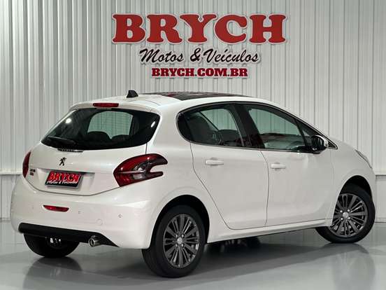 PEUGEOT-208-1.6 GRIFFE 16V FLEX 4P AUTOMÁTICO PEUGEOT-208-2017