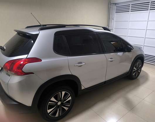 PEUGEOT-2008-2019