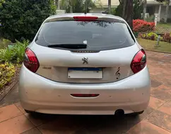 PEUGEOT 208 1.6 GRIFFE 16V FLEX 4P AUTOMÁTICO PEUGEOT 208 1.6 GRIFFE 16V FLEX 4P AUTOMÁTICO