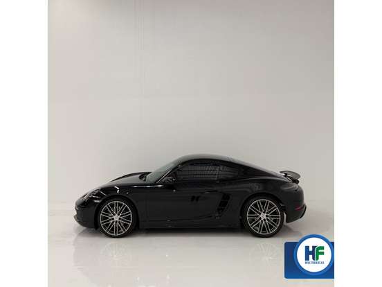 PORSCHE-718-2023