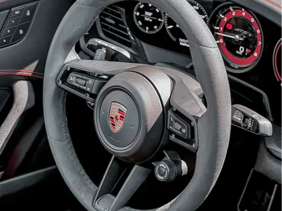 PORSCHE-911-3.0 24V H6 GASOLINA CARRERA GTS PDK PORSCHE-911-2024
