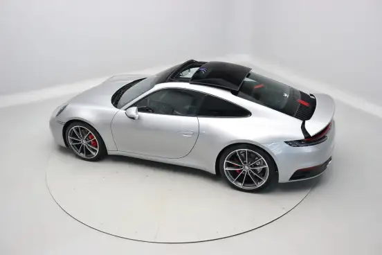 PORSCHE-911-2020