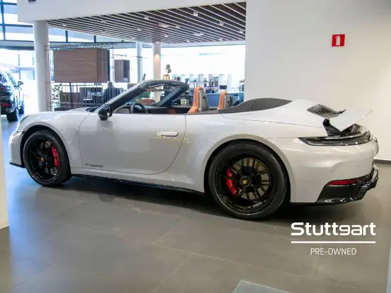 PORSCHE-911-2025