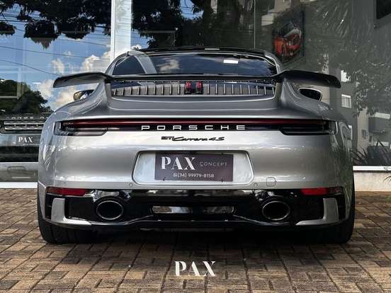 PORSCHE-911-2021