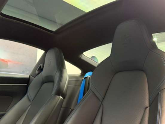PORSCHE-911-3.0 24V H6 GASOLINA CARRERA S PDK PORSCHE-911-2023