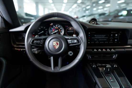 PORSCHE-911-2024