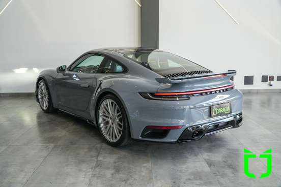PORSCHE-911-2023