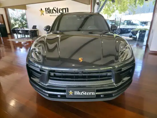 PORSCHE-MACAN-2022