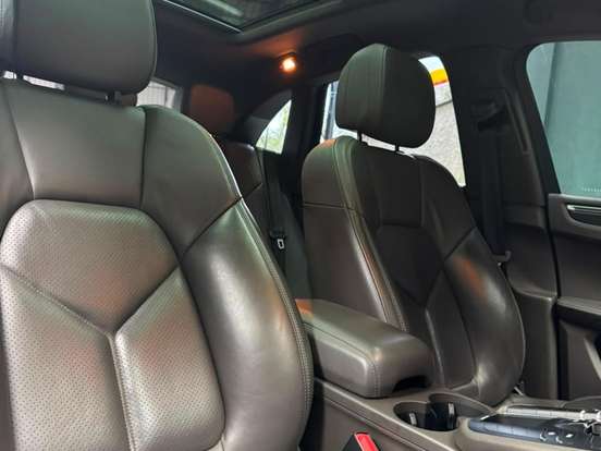 PORSCHE-MACAN-2.0 16V GASOLINA 4P AUTOMÁTICO PORSCHE-MACAN-2019
