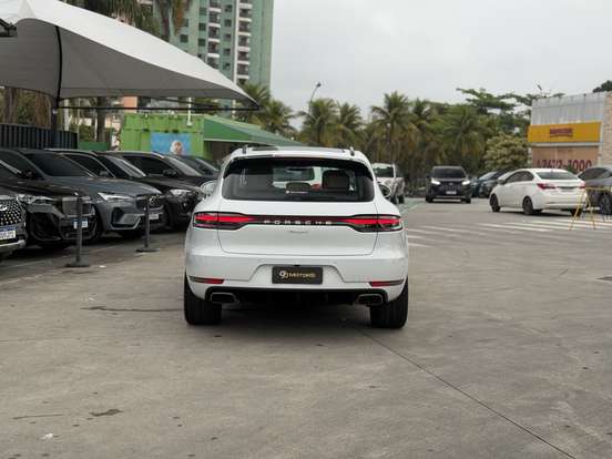 PORSCHE-MACAN-2019