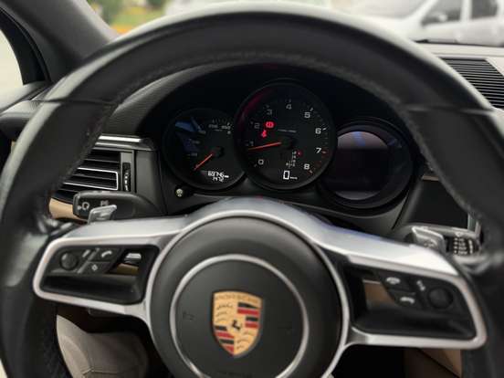 PORSCHE-MACAN-2.0 16V GASOLINA 4P AUTOMÁTICO PORSCHE-MACAN-2019