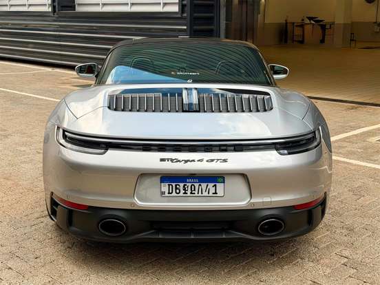PORSCHE-911-2022