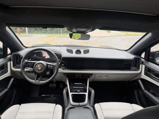 PORSCHE-CAYENNE-3.0 V6 E-HYBRID BLACK EDITION COUPÉ AWD TIPTRONIC S PORSCHE-CAYENNE-2025