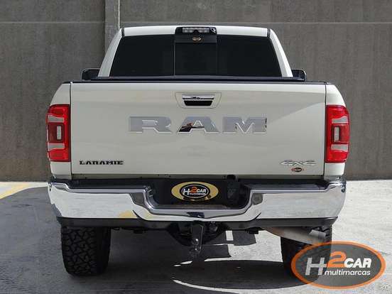 RAM-2500-6.7 I6 TURBO DIESEL LARAMIE CD 4X4 AUTOMÁTICO RAM-2500-2021