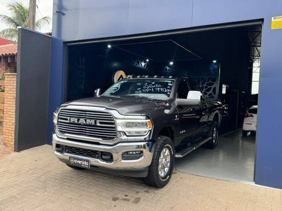 RAM 2500 6.7 I6 TURBO DIESEL LARAMIE CD 4X4 AUTOMÁTICO