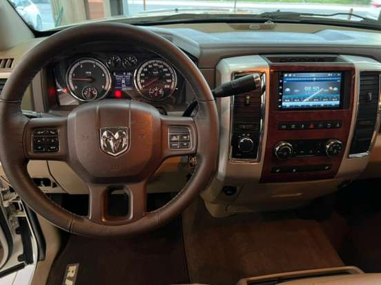 RAM-2500-6.7 LARAMIE 4X4 CD I6 TURBO DIESEL 4P AUTOMÁTICO RAM-2500-2011